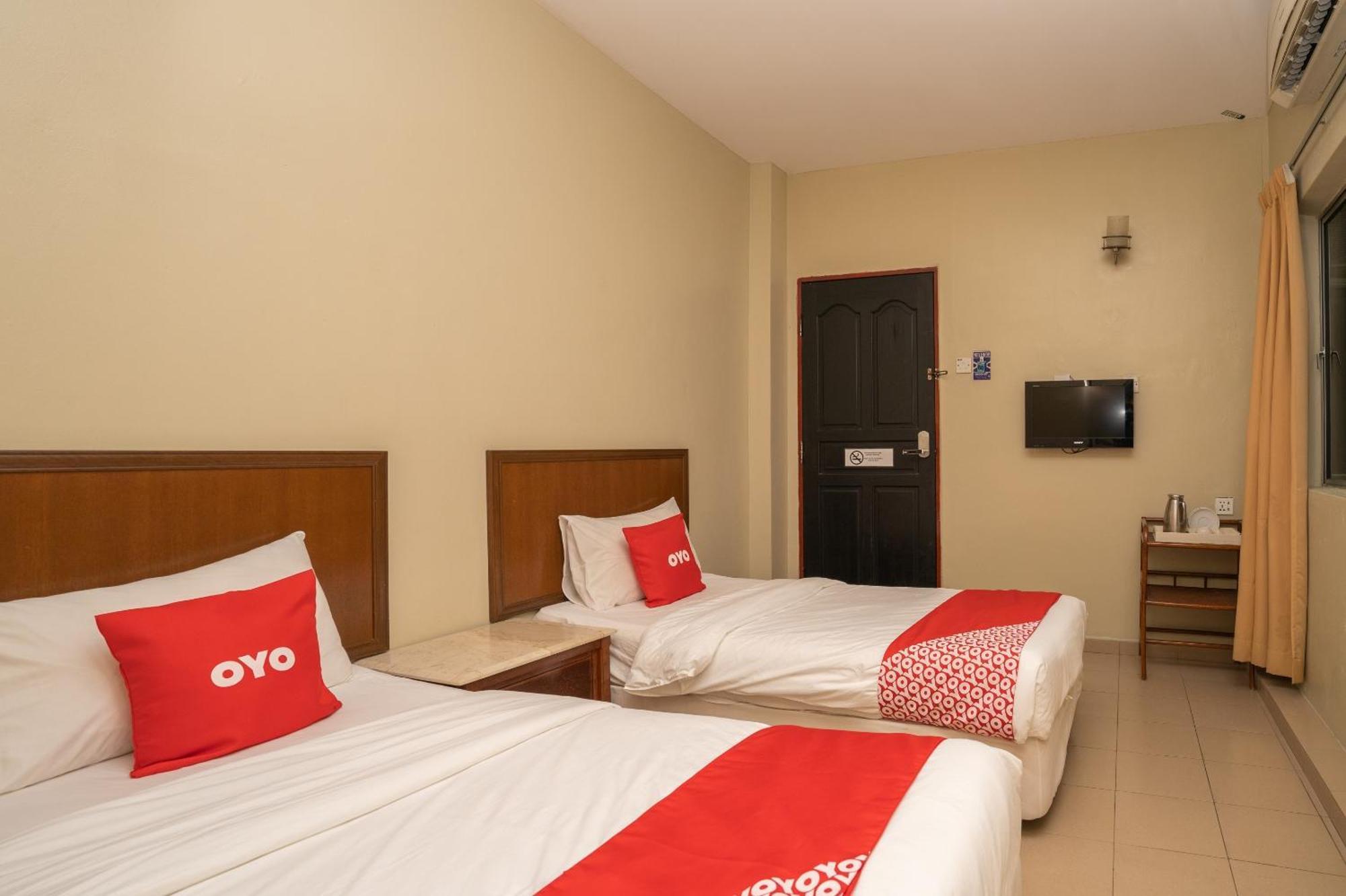 De Clinique Hotel Kampong Pasir Bogak Extérieur photo