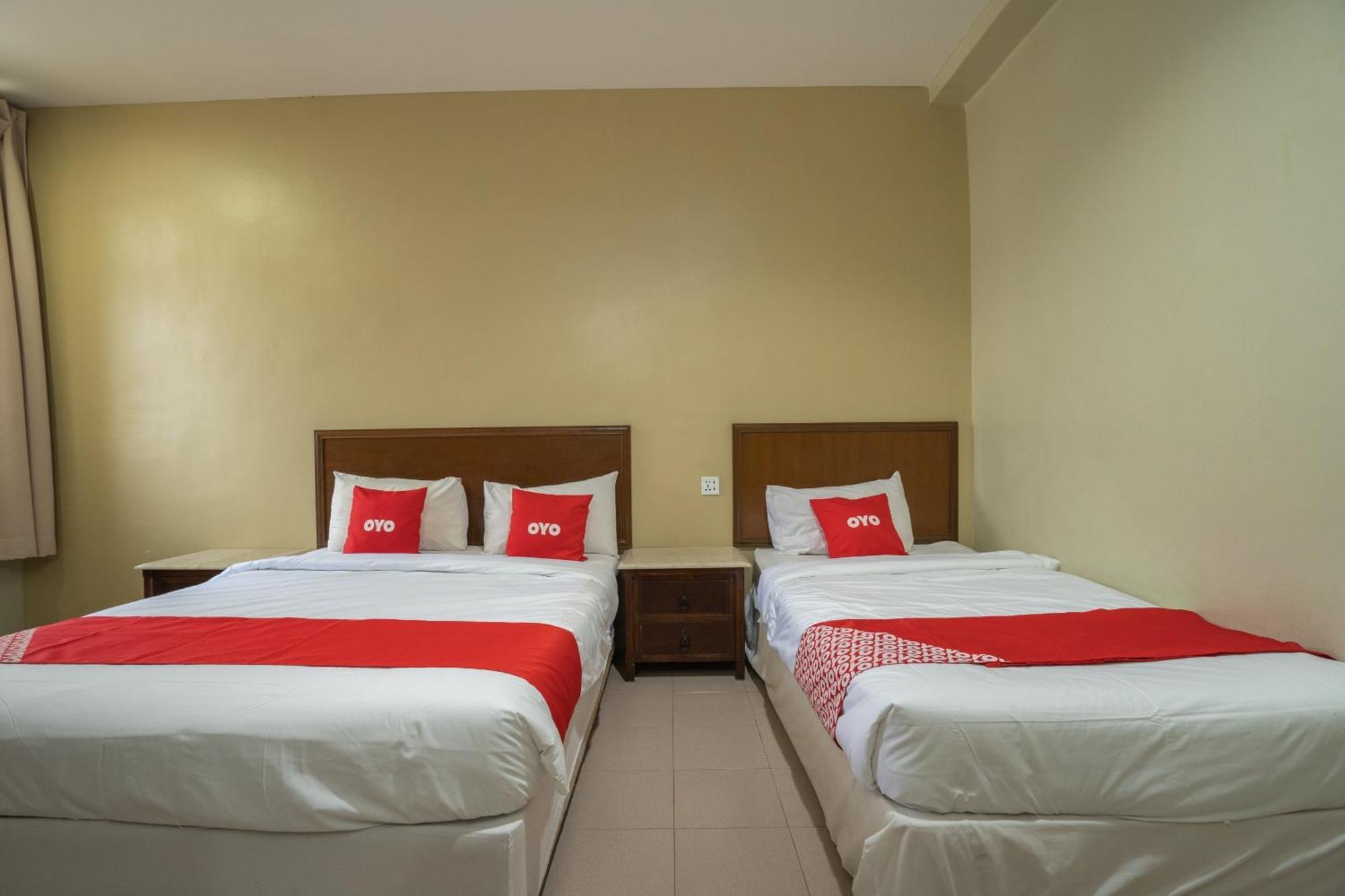 De Clinique Hotel Kampong Pasir Bogak Extérieur photo