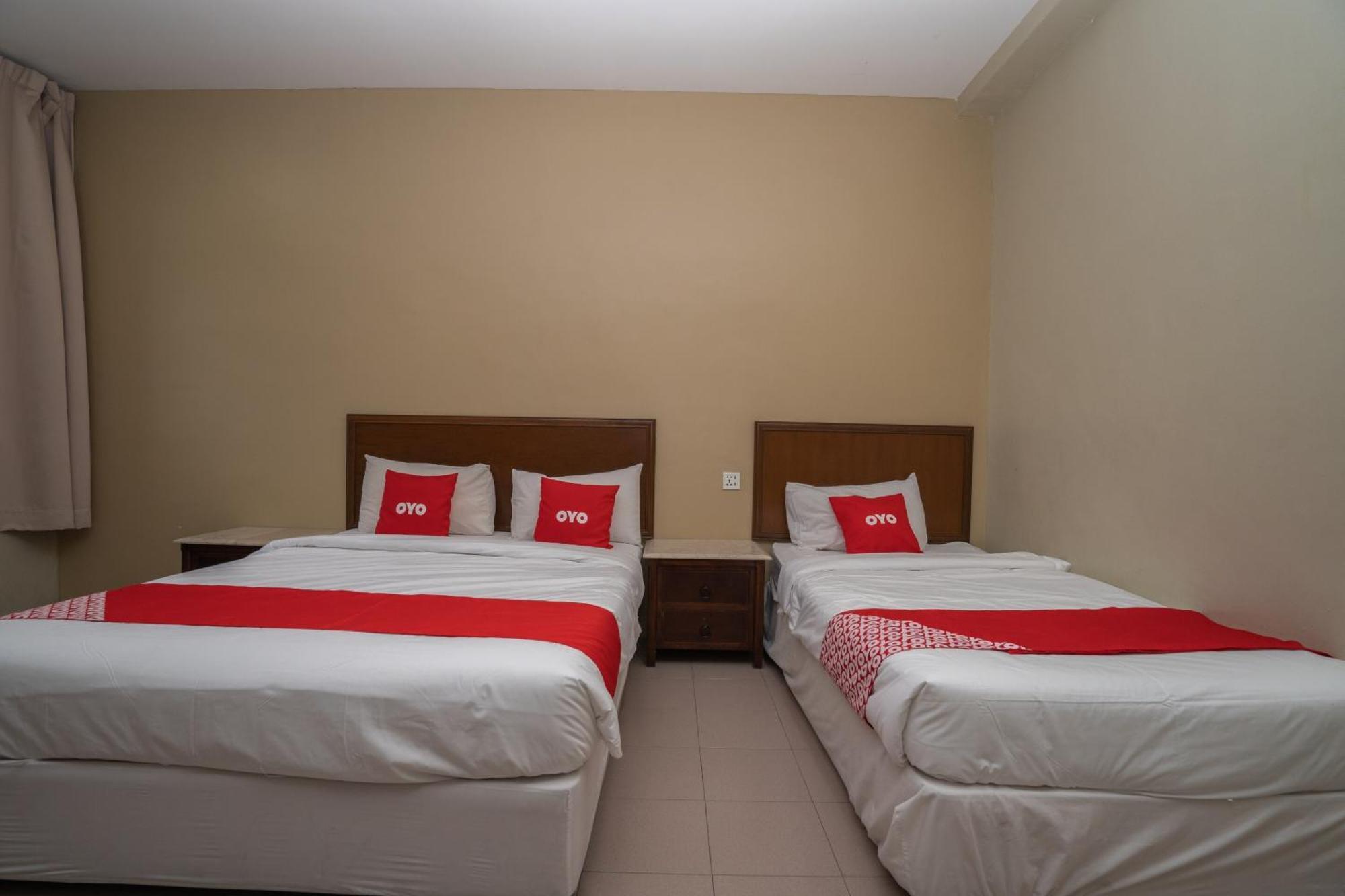 De Clinique Hotel Kampong Pasir Bogak Extérieur photo