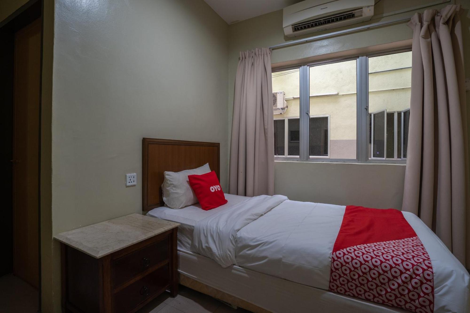 De Clinique Hotel Kampong Pasir Bogak Extérieur photo
